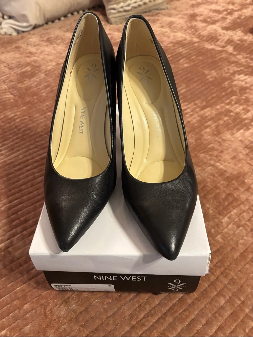Nine West elegant black